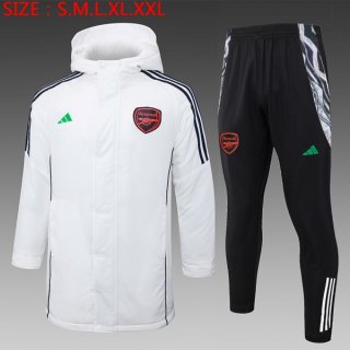 Piumino Arsenal Set Completo 2024/25 Bianco Piumino Arsenal Set Completo 2024/25 Bianco