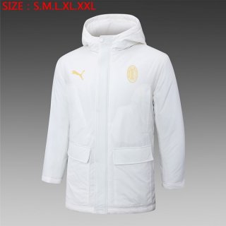 Piumino AC Milan 2024/25 Bianco Piumino AC Milan 2024/25 Bianco
